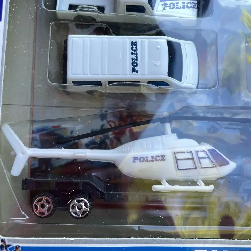 Police Team Die Cast Toy Vehicles 6 Piece Set Metal & Plastic New In Package